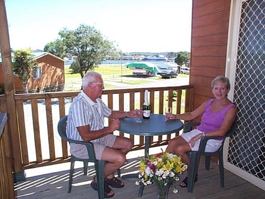 Big4 Batemans Bay At Easts Riverside Holiday Park Esterno foto